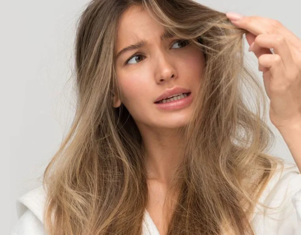 آسیب های مو و راه های درمان موهای آسیب دیده